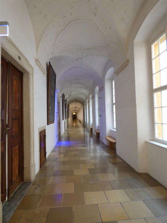 MELK - de bogengalerij in het museum van de abdij van Melk (Stift Melk)