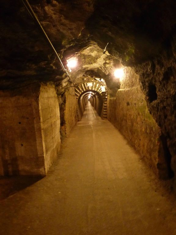 HINTERBRÜHL - een gang in de Seegrotte