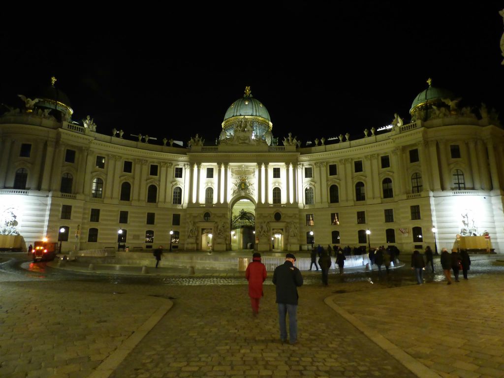 WENEN - de Spaanse rijschool en het Sissi museum aan de Michaelerplatz
