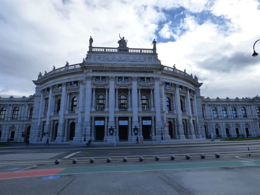 WENEN - het Burgtheater uit 1888