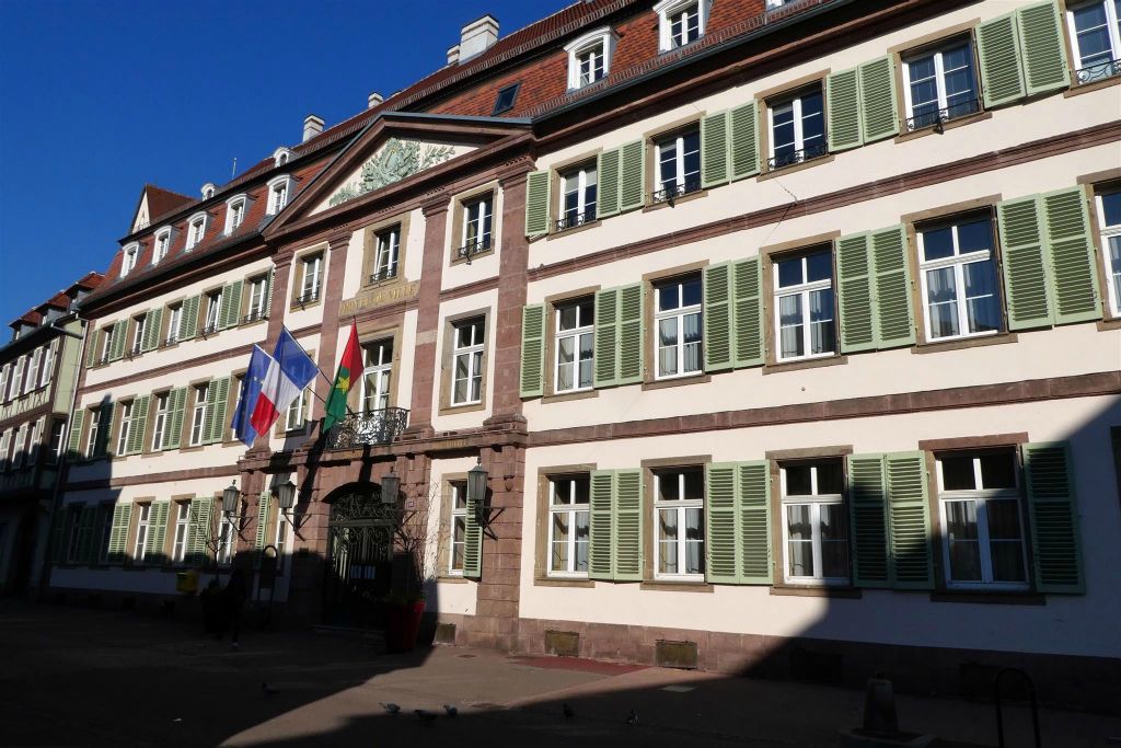 COLMAR (FRANKRIJK) - het stadhuis
