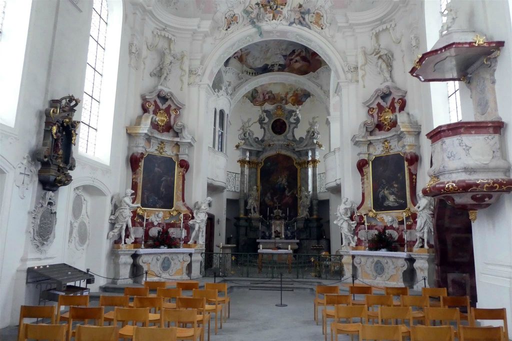 MAINAU - binnen in de kerk van St. Mary
