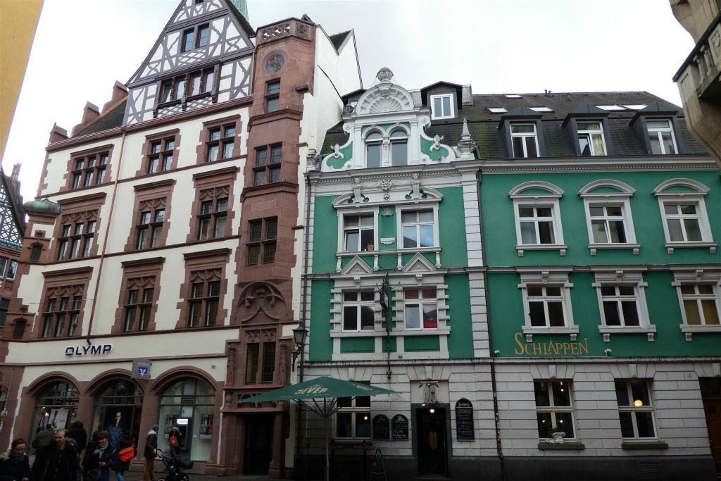 FREIBURG - enkele gebouwen