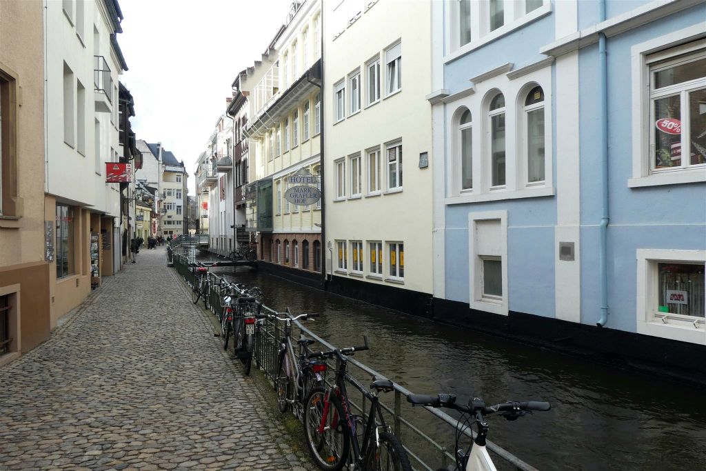 FREIBURG - de straat Gerberau